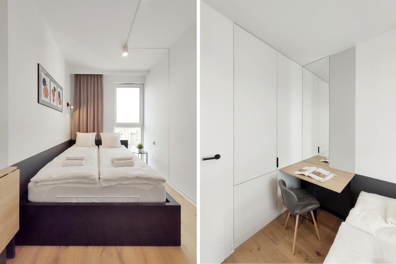 Apartment Young In Center Gdansk